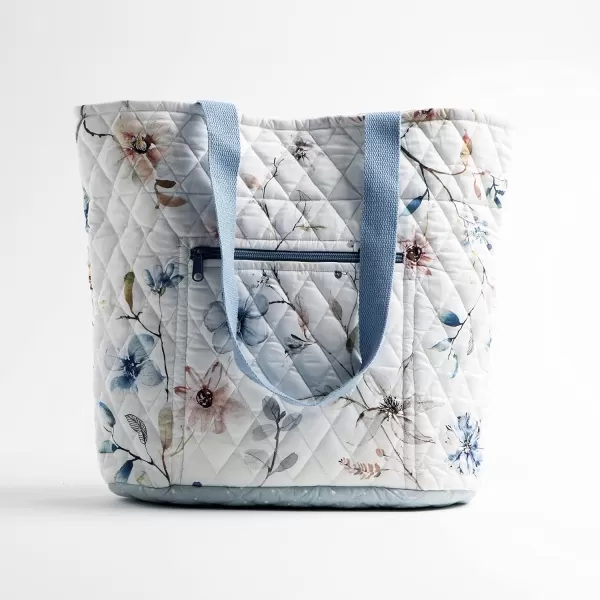 imageMaison d Hermine Shopping Bag Cotton Quilted Tote Bag with Zipper Pockets ampamp Small Pouch Grocery Bag for Work Travel Lunch26  Ice Florals