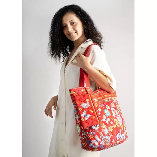 imageMaison d Hermine Shopping Bag Cotton Quilted Tote Bag with Zipper Pockets ampamp Small Pouch Grocery Bag for Work Travel Lunch38  Happy Florals  Red