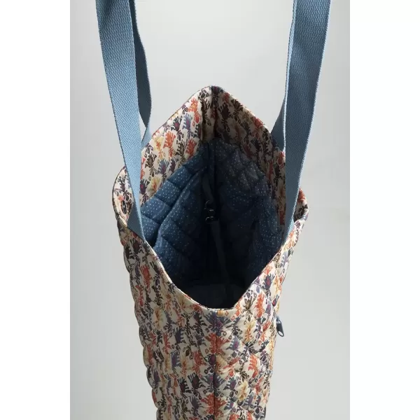 imageMaison d Hermine Shopping Bag Cotton Quilted Tote Bag with Zipper Pockets ampamp Small Pouch Grocery Bag for Work Travel Lunch50  Ikat  Akira