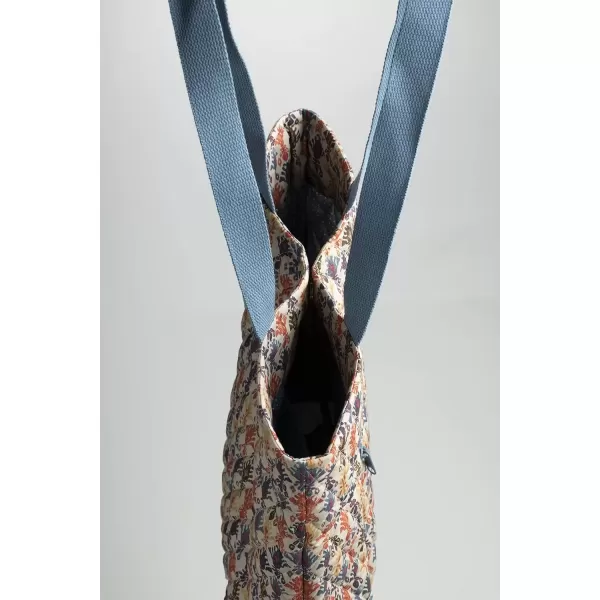imageMaison d Hermine Shopping Bag Cotton Quilted Tote Bag with Zipper Pockets ampamp Small Pouch Grocery Bag for Work Travel Lunch50  Ikat  Akira