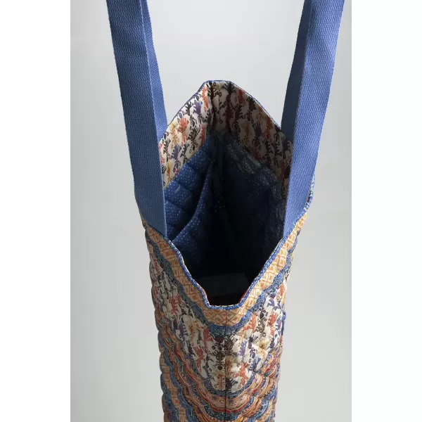 imageMaison d Hermine Shopping Bag Cotton Quilted Tote Bag with Zipper Pockets ampamp Small Pouch Grocery Bag for Work Travel Lunch50  Ikat  Kenji