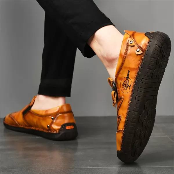 Mens Loafers Shoes Causal Slip On Loafers Leather Driving Oxfords Shoes Handmade Flats Classic Comfortable Work Shoes for Men OutdoorBrown