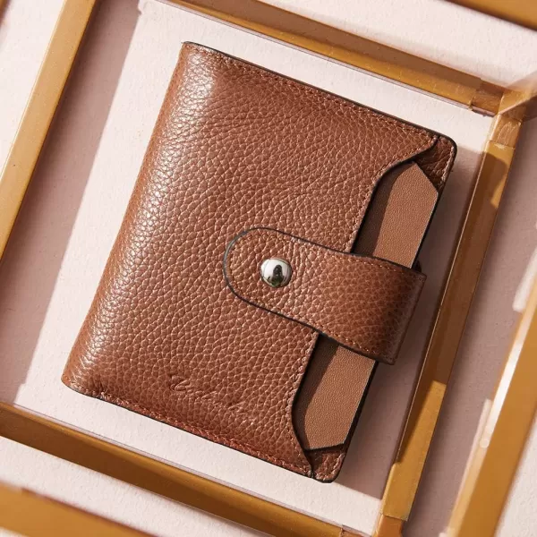 BOSTANTEN Women Leather Wallet RFID Blocking Small Bifold Zipper Pocket Wallet Card Case Purse with ID Window