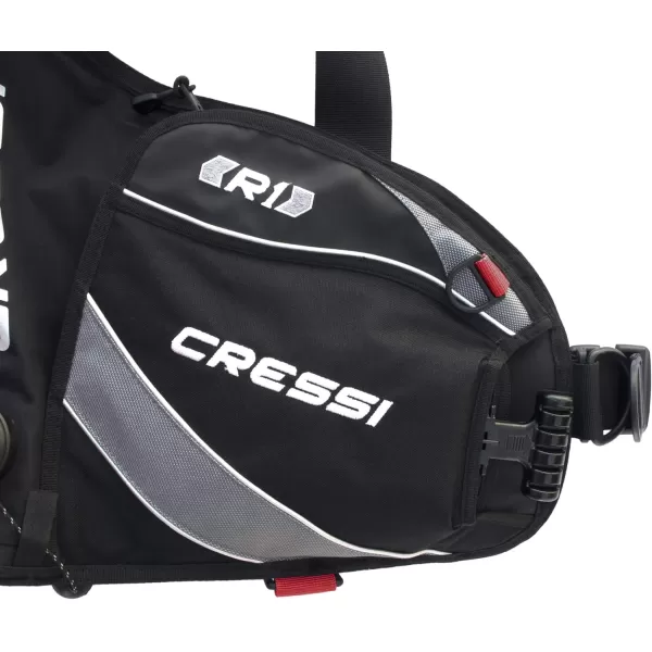 Cressi Lightweight Scuba Diving Jacket BCD with Integrated Movable Weight Pockets and 3 Exhaust Valves: R1: Designed in Italy