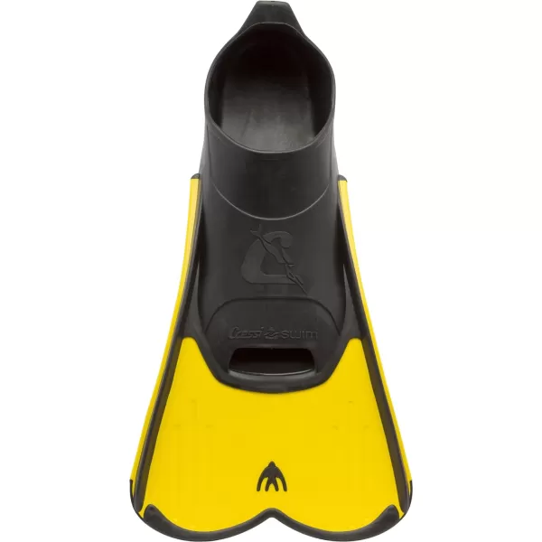 Cressi Short Full Foot Pocket Fins for Swimming or Training in the Pool and in the Sea - Light: made in Italy