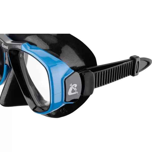 Cressi First Dive Mask with Inclined Lenses for Scuba Diving : Focus: Made in Italy