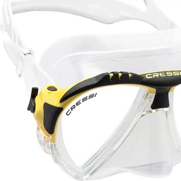 Cressi Matrix Adult Scuba Diving, Snorkeling, and Freediving Masks- Matrix: Made in Italy