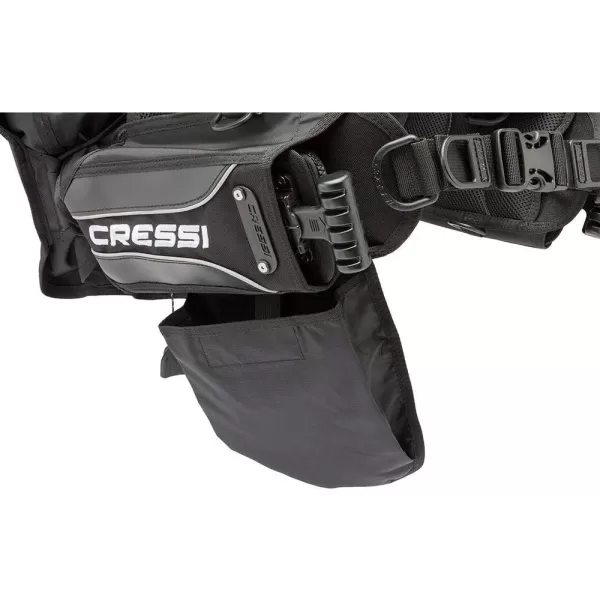 Cressi Travel-Friendly Light Back Inflation BCD for Scuba Diving | Patrol: Designed in Italy