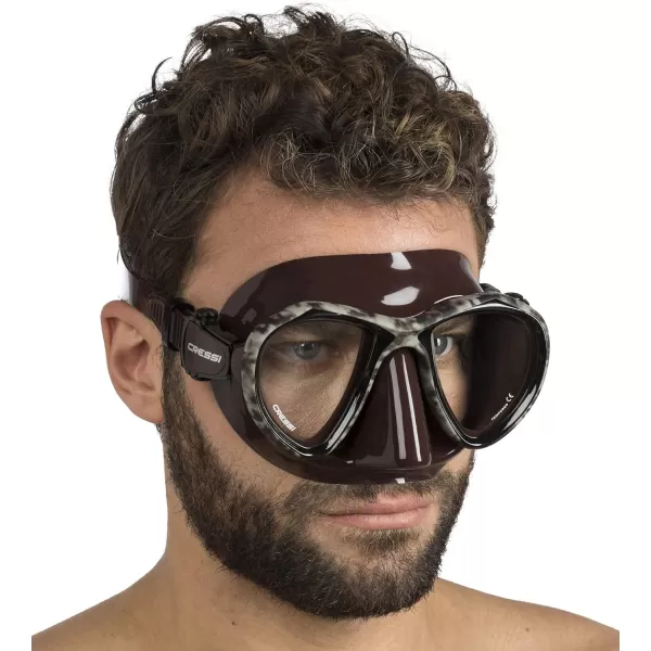 Adult Free Diving Photographer Low Volume Mask with Silicone Skirt- Metis by Cressi: Quality Since 1946