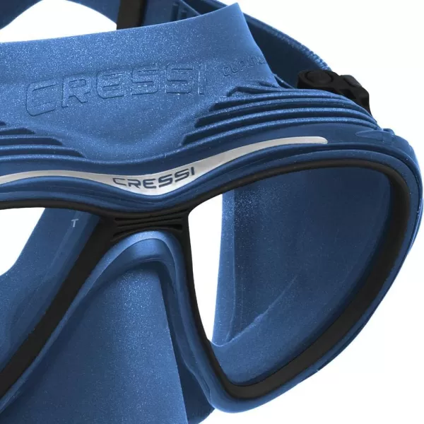 Cressi Adult Dive Mask with Advanced Fog System and Improved Downward Visibility - Quantum: Made in Italy
