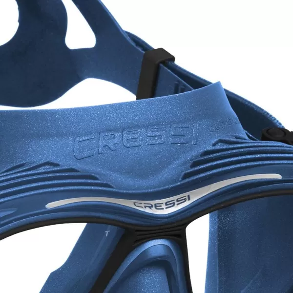 Cressi Adult Dive Mask with Advanced Fog System and Improved Downward Visibility - Quantum: Made in Italy