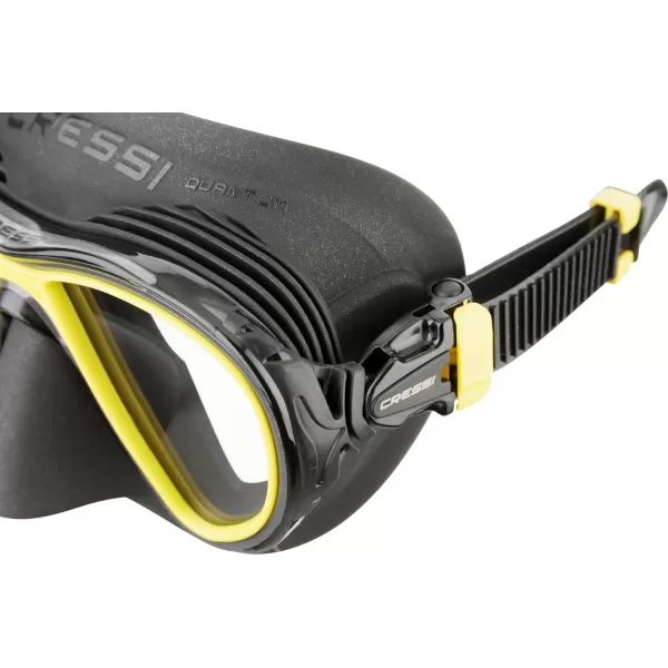 Cressi Adult Dive Mask with Advanced Fog System and Improved Downward Visibility - Quantum: Made in Italy