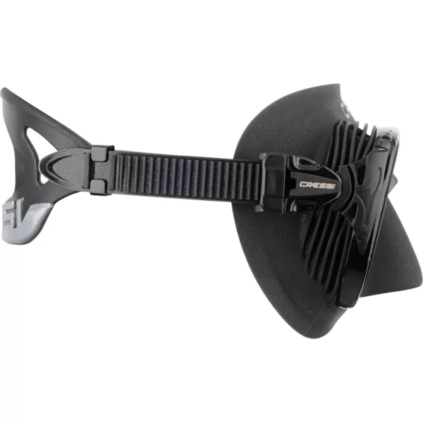 Cressi Adult Dive Mask with Advanced Fog System and Improved Downward Visibility - Quantum: Made in Italy