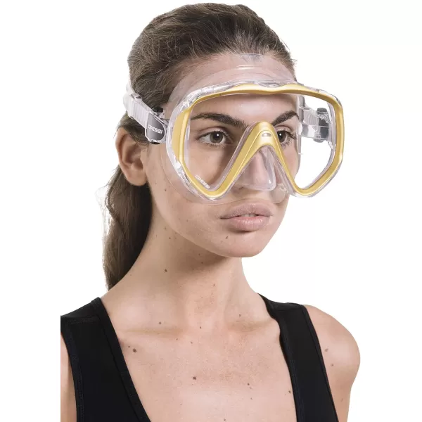 Cressi Perfect View Scuba Diving, Snorkeling Mask in Pure Comfortable Silicone - Available with Different Panoramic Lenses - Liberty: Designed in Italy