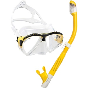image:imageCressi Adult Snorkeling Set  Mask amp Snorkel  Premium Comfortable Silicone Mask  Dry Top Snorkel  Designed in ItalyClearYellow