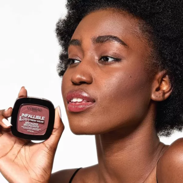 L'Oreal Paris Infallible Up to 24H Fresh Wear Soft Matte Longwear Bronzer. Waterproof, heatproof, Transfer, humidity and sweatproof, Medium, 0.31 oz
