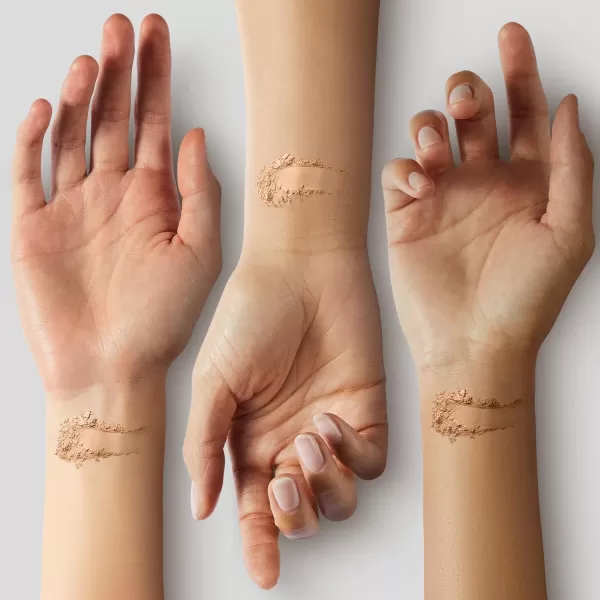 L'Oreal Paris Makeup Infallible Fresh Wear Foundation in a Powder, Up to 24H Wear, Waterproof, Vanilla, 0.31 oz.